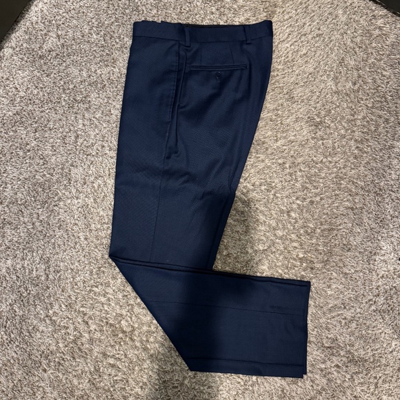 Calvin Klein Men's Suit - Picture 4 of 5